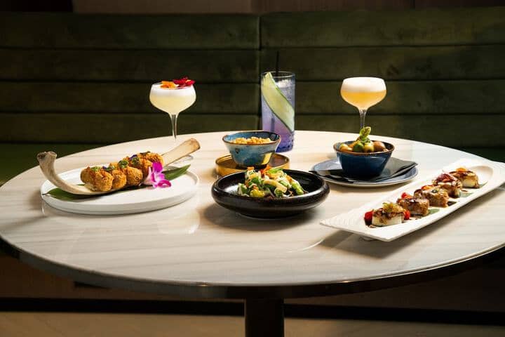 Dining 60 of 120