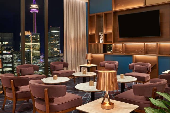 Lounge 99 of 120